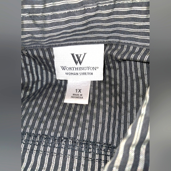 WORTHINGTON WOMAN STRETCH TOP - Picture 10 of 12